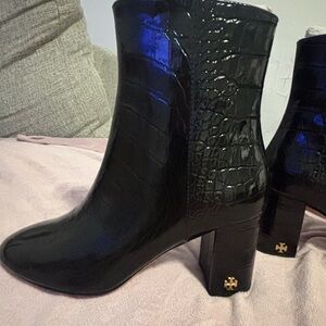 Tory Burch Black Croc-Patterned Heeled Boots size 5 Brand New- Never Worn